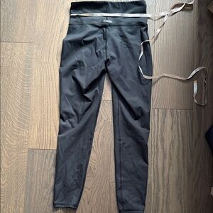 MICHI Sleek Black High-Rise Leggings